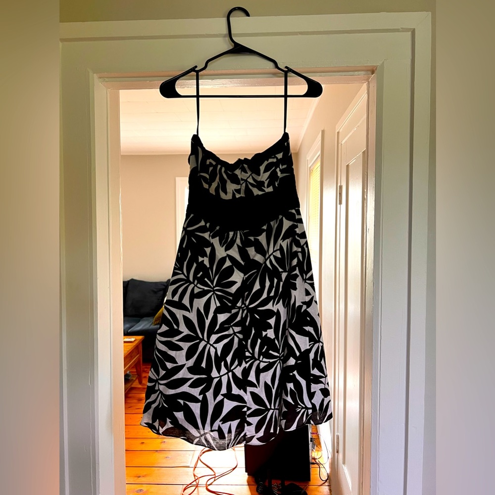White House Black Market summer dress